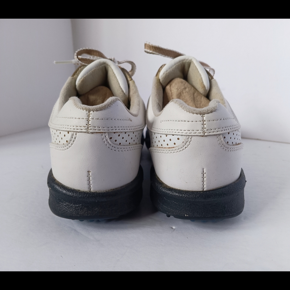 🖤 FootJoy Womens Golf Shoes Spikes White 7 GreenJoys Cleats Athletic Outdoor - Picture 6 of 12